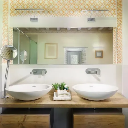 Agriturismo Di Charme Metelliano Farm stay Cortona